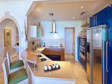 Barbados Condo 944880