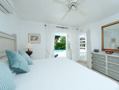 Barbados Condo 944884