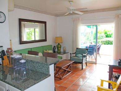 Barbados Condo 944885
