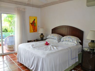 Barbados Condo 944885
