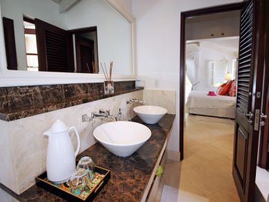 Barbados Home 944891