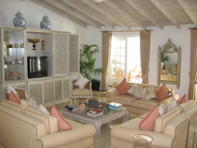Barbados Condo 944907