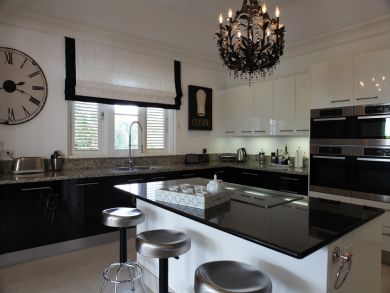 Barbados Home 944916