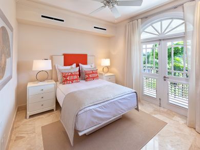 Barbados Condo 944940