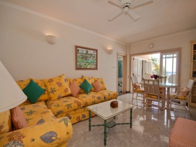 Barbados Condo 944945
