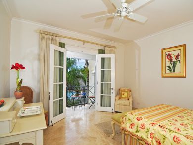 Barbados Condo 944971