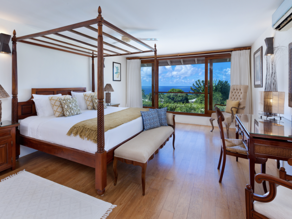 Private Staff Luxury Residence Villa Pool in Barbados