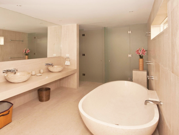 Private Staff Luxury Residence Villa Pool in Barbados