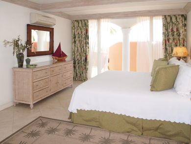 Barbados Condo 944994