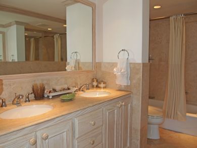 Barbados Condo 944994