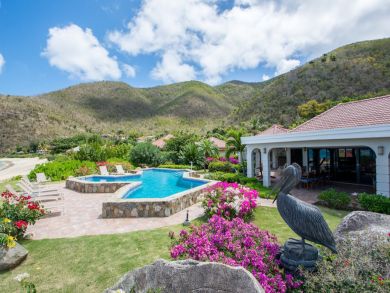 British Virgin Islands Home 945038