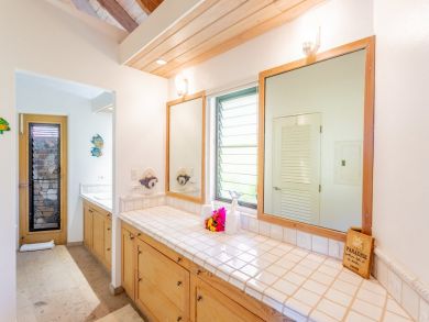 British Virgin Islands Home 945039