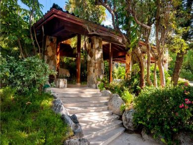 British Virgin Islands Home 945050