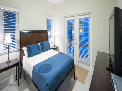 Cayman Islands Home 945057