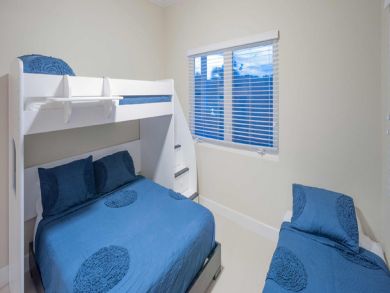 Cayman Islands Home 945057