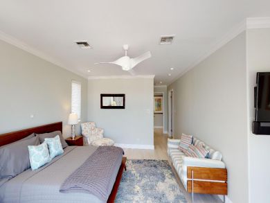 Cayman Islands Home 945058