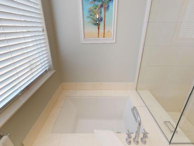 Cayman Islands Home 945058