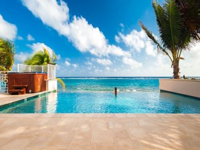 Cayman Islands Home 945059