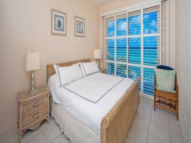 Cayman Islands Home 945059