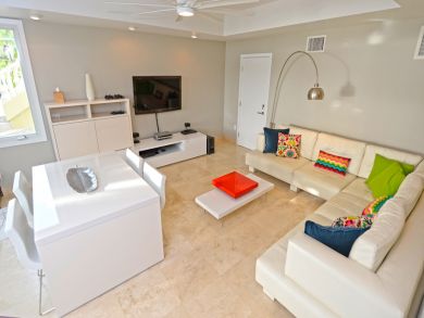 Cayman Islands Home 945062