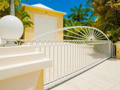 Cayman Islands Home 945062