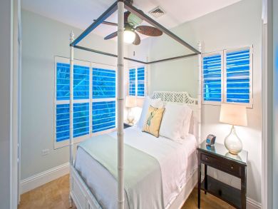 Cayman Islands Home 945064 Cayman Islands Home 945064