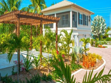 Cayman Islands Home 945064 Cayman Islands Home 945064