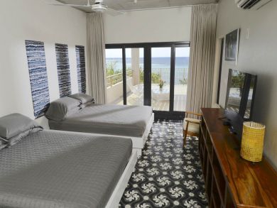 Cayman Islands Condo 945065