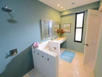 Cayman Islands Condo 945065