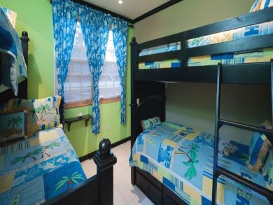Cayman Islands Home 945068