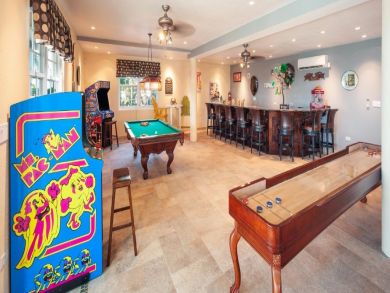 Cayman Islands Home 945068