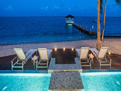 Cayman Islands Home 945069 Cayman Islands Home 945069
