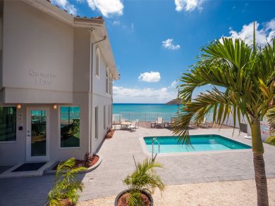 Cayman Islands Home 945070