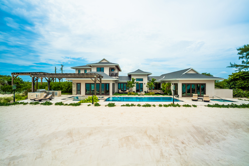 Cayman Islands Condo 945071