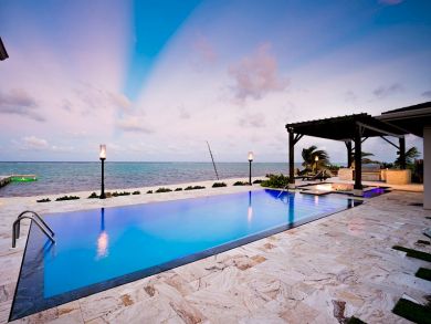 Cayman Islands Condo 945071