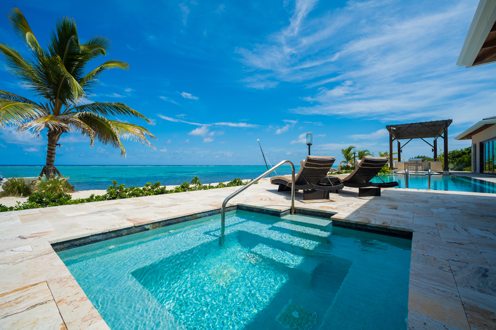 Cayman Islands Condo 945071