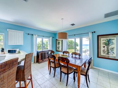 Cayman Islands Home 945072
