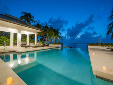 Cayman Islands Home 945074