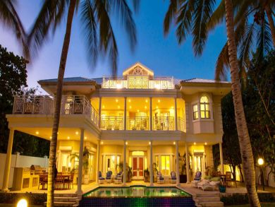 Cayman Islands Home 945075