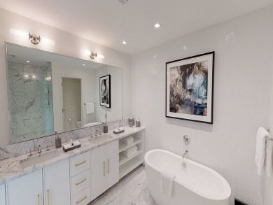 Cayman Islands Condo 945077