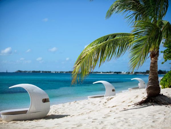 Stunning Cayman Island Luxury Vacation Rental Ocean Views