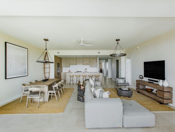 Stunning Cayman Island Luxury Vacation Rental Ocean Views