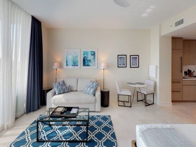 Cayman Islands Home 945081