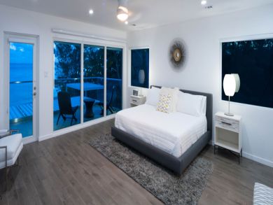 Cayman Islands Home 945082