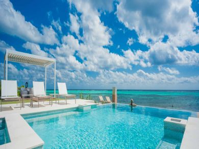 Cayman Islands Home 945082