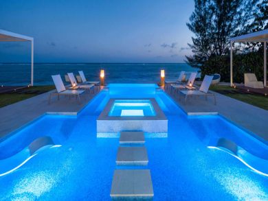 Cayman Islands Home 945082