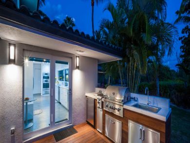 Cayman Islands Home 945082