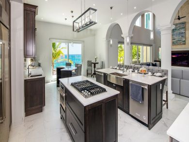 Cayman Islands Condo 945083