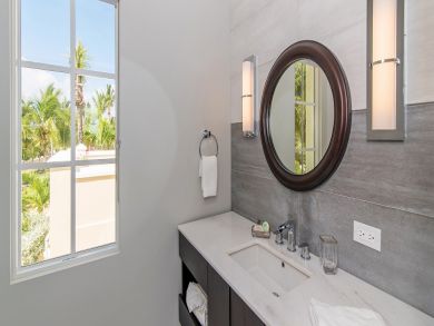 Cayman Islands Condo 945083