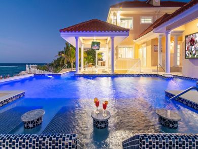 Cayman Islands Condo 945083